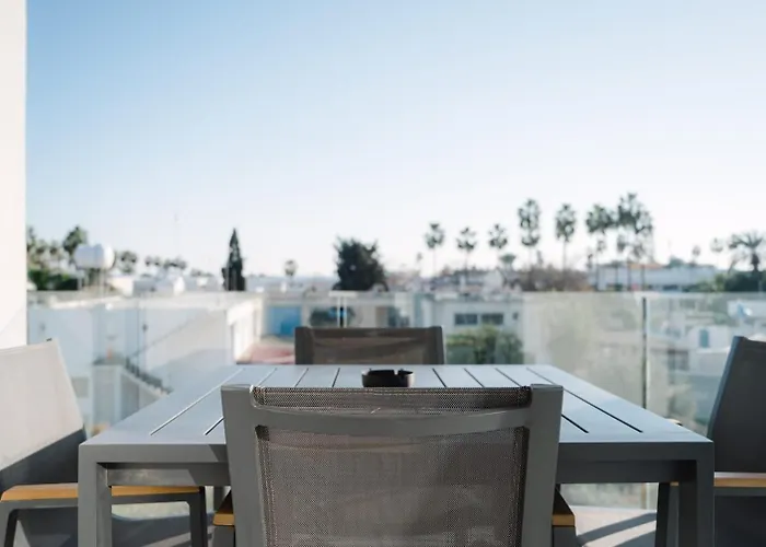 Nissi Route 76 Lejlighed