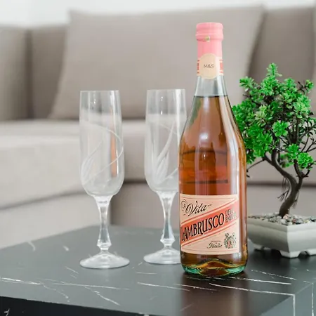 Nissi Route 76 Ajía Nápa