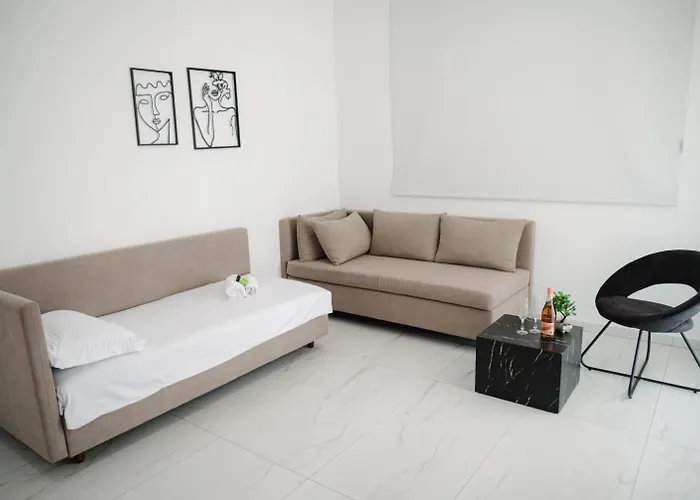 Nissi Route 76 * Agia Napa