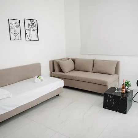 Nissi Route 76 * Αγία Νάπα